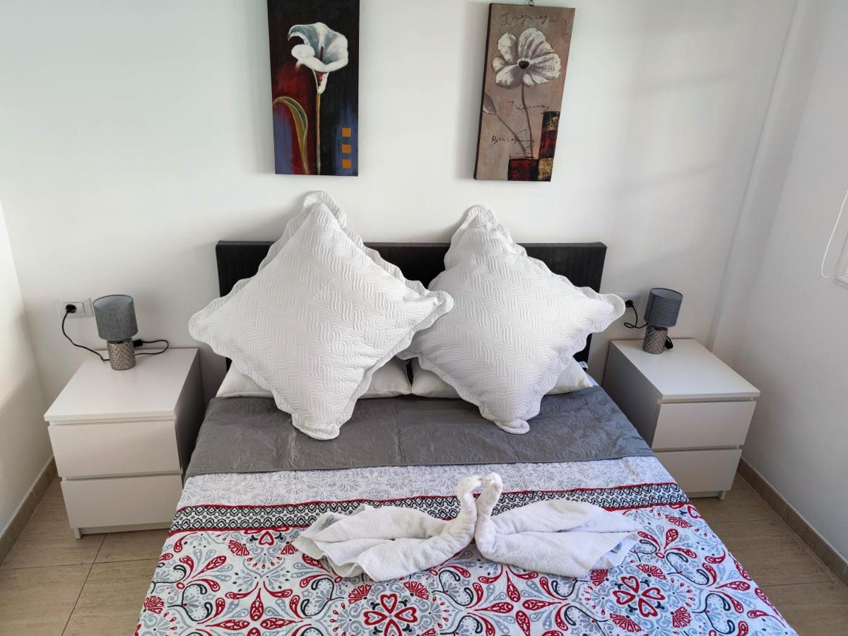 Los Cristianos - Heated Swimming Pool Air-Conditioned Bagian luar foto